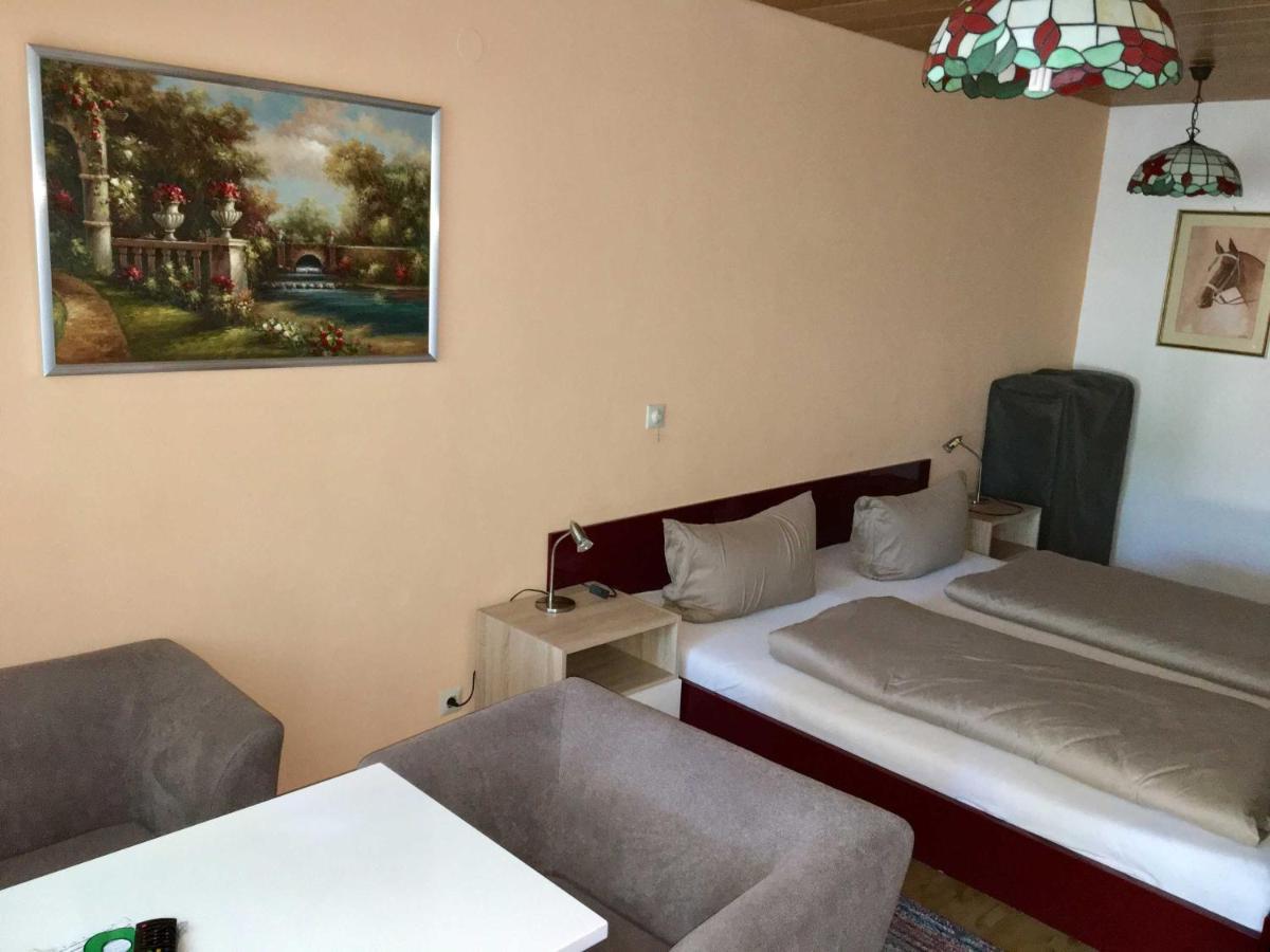 Gaestehaus Am Lindenweg Meersburg Esterno foto