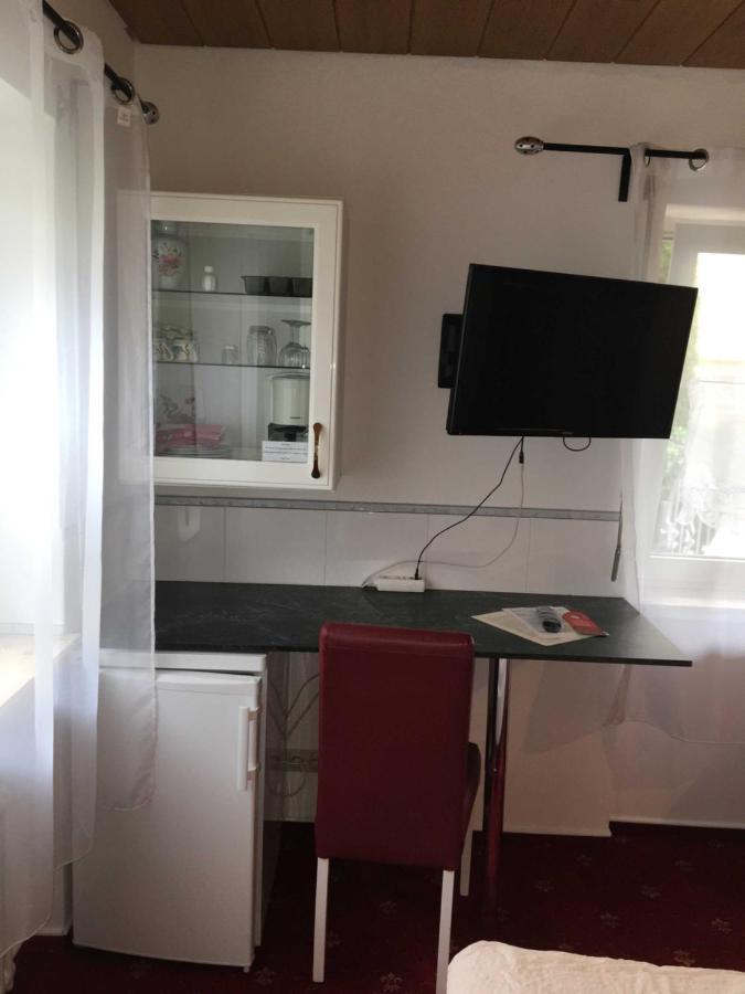 Gaestehaus Am Lindenweg Meersburg Esterno foto