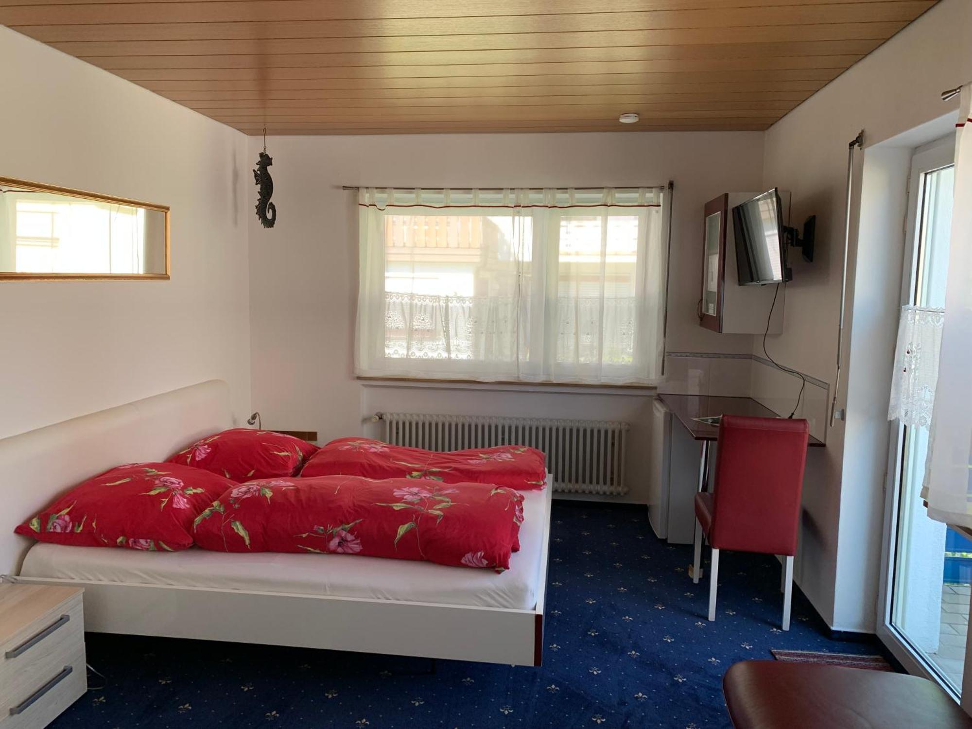 Gaestehaus Am Lindenweg Meersburg Esterno foto