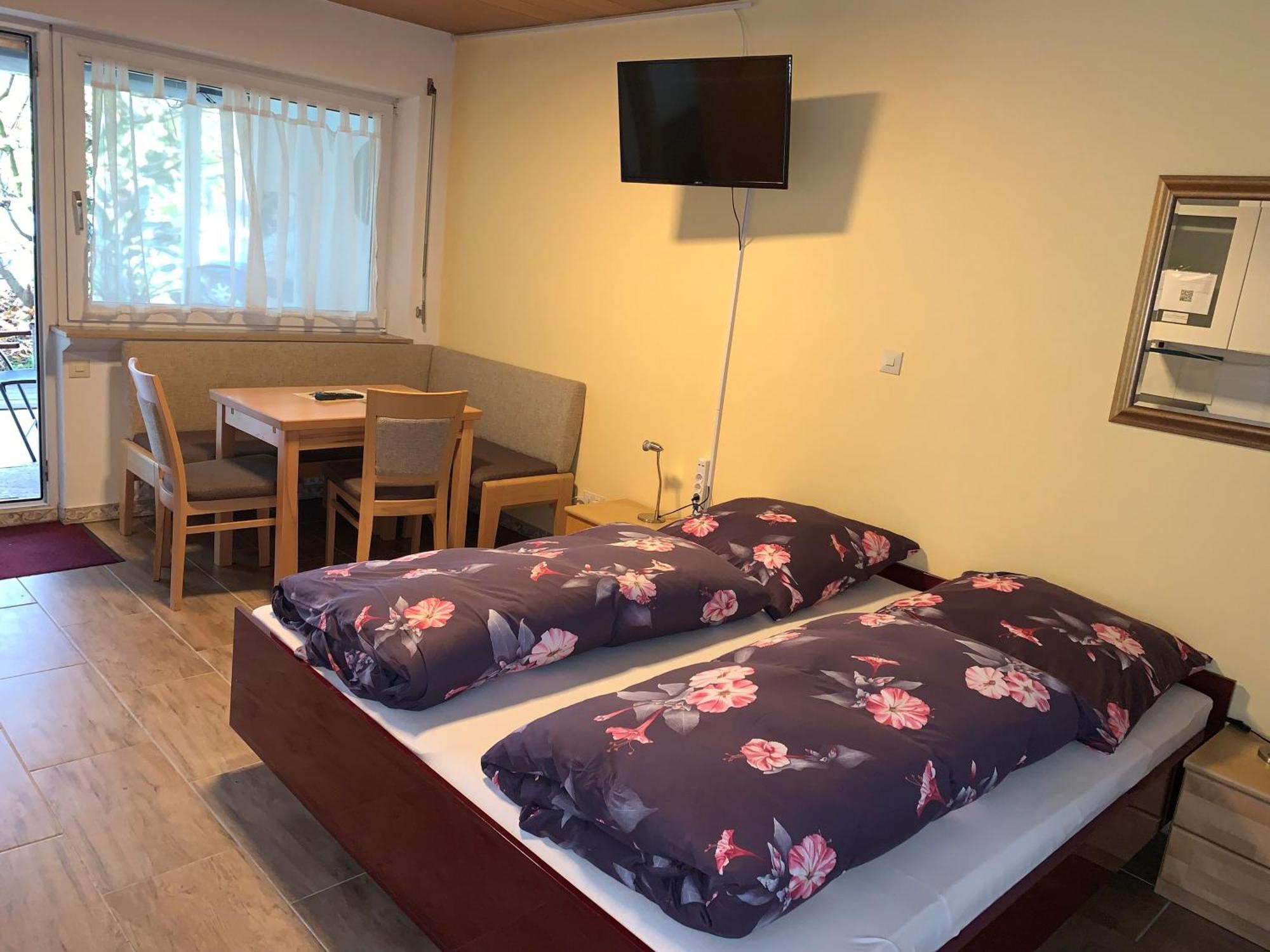 Gaestehaus Am Lindenweg Meersburg Esterno foto